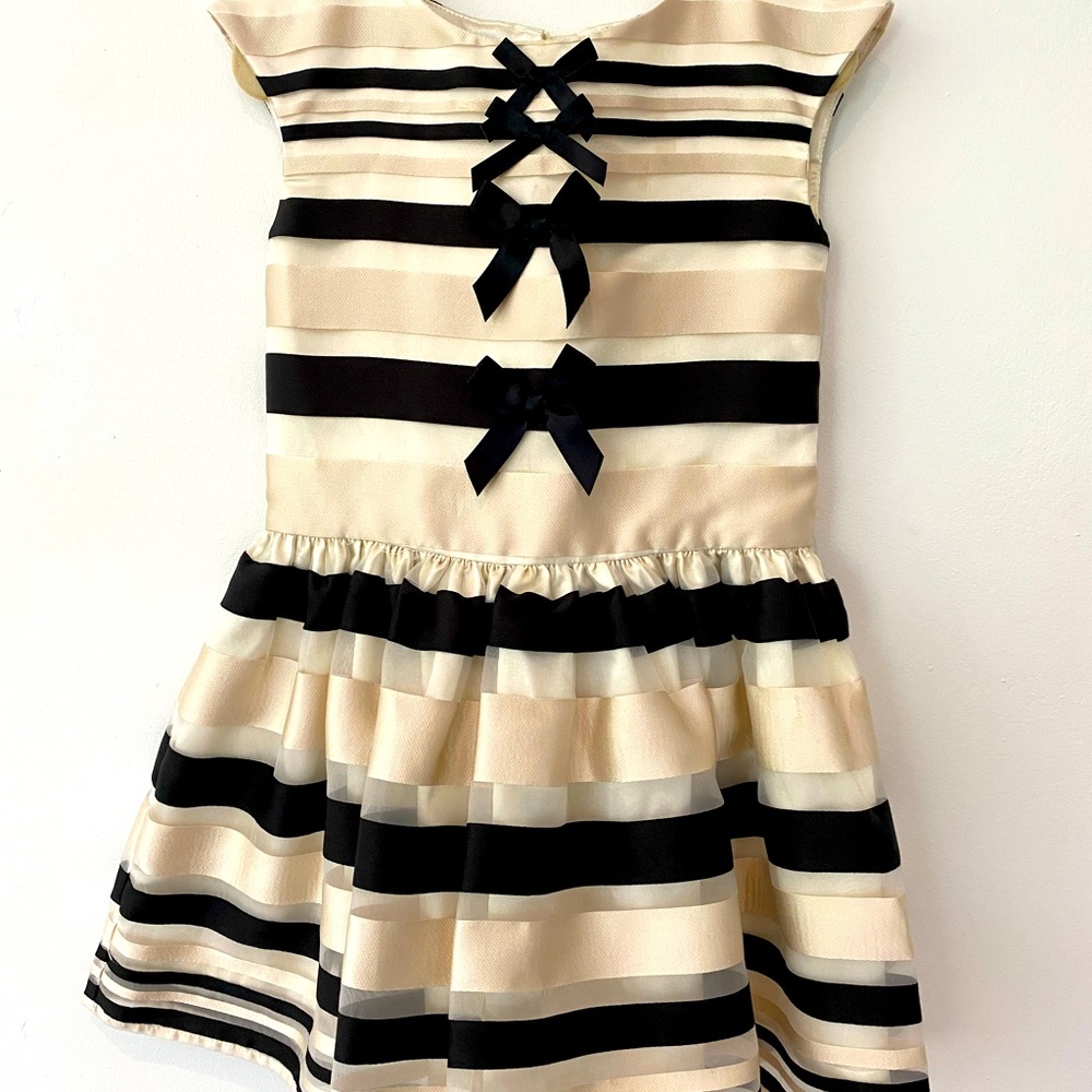 halabaloo girls dress.😍